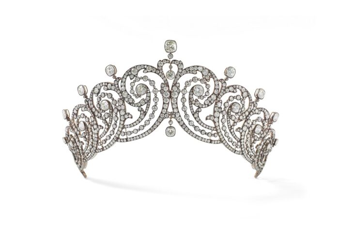 Scroll tiara, Cartier Paris, commissioned for the Countess of Essex in 1902. Diamonds, silver and gold. Nils Herrmann, Collection Cartier © Cartier